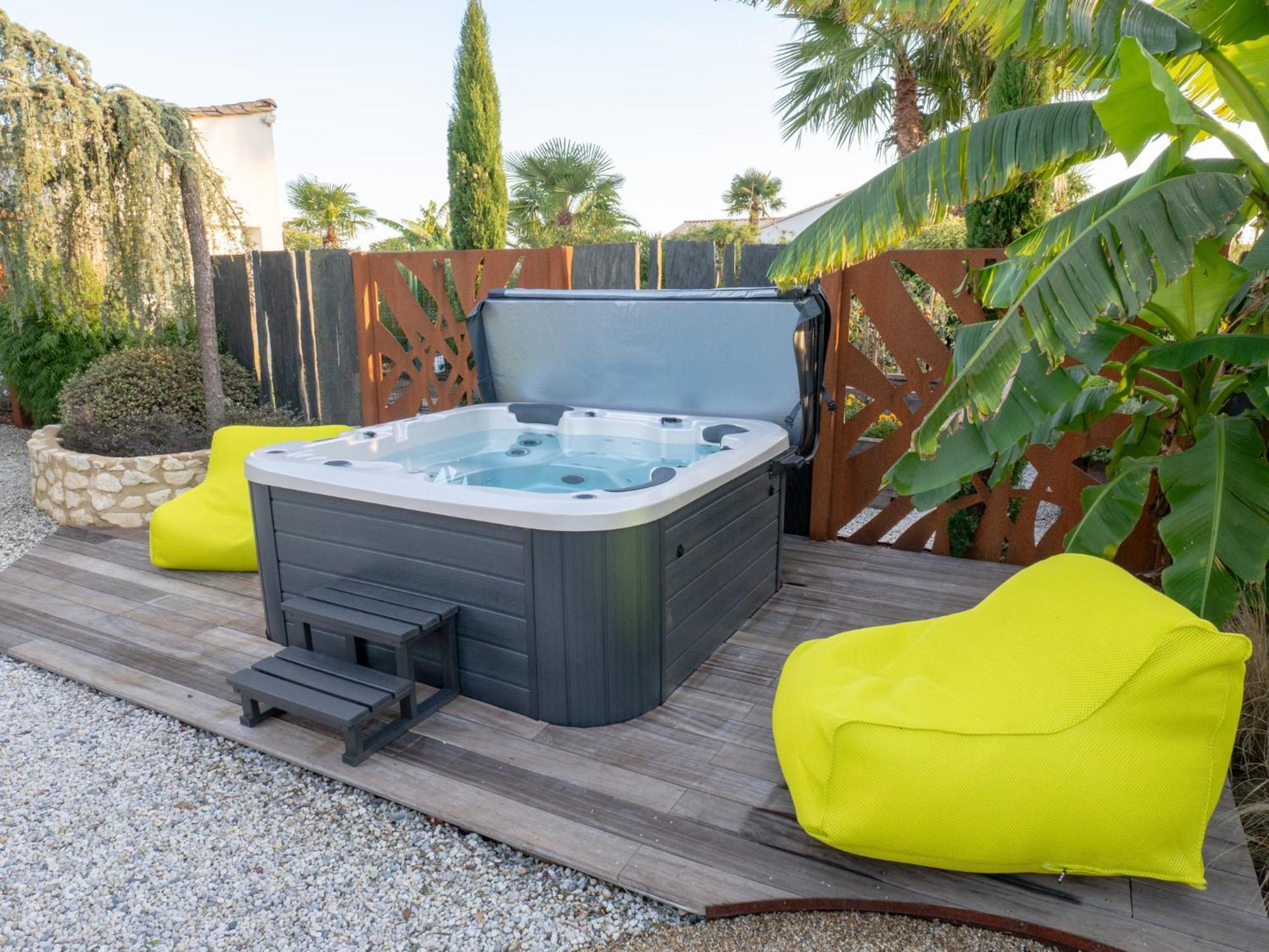 Villa Harmonie - Luxe, Jaccuzzi Et Piscine En Charente-Maritime Saint-Ciers-du-Taillon Exterior foto